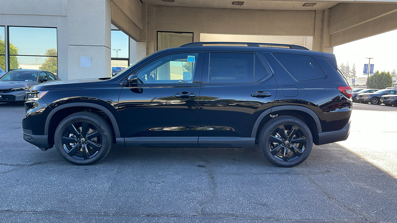 2025 Honda Pilot Black Edition 7