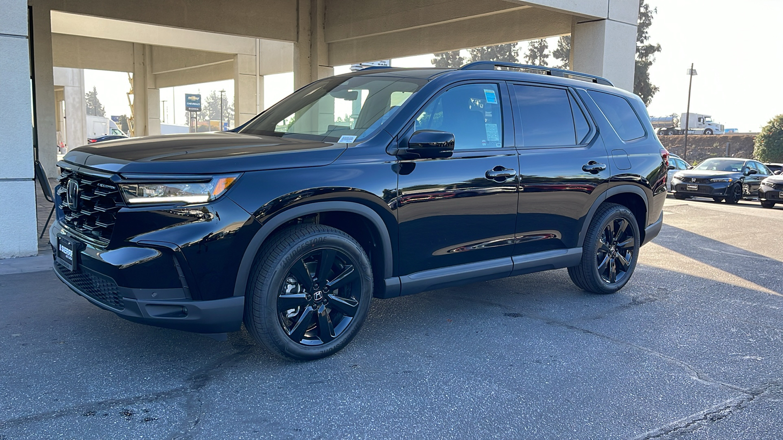 2025 Honda Pilot Black Edition 8