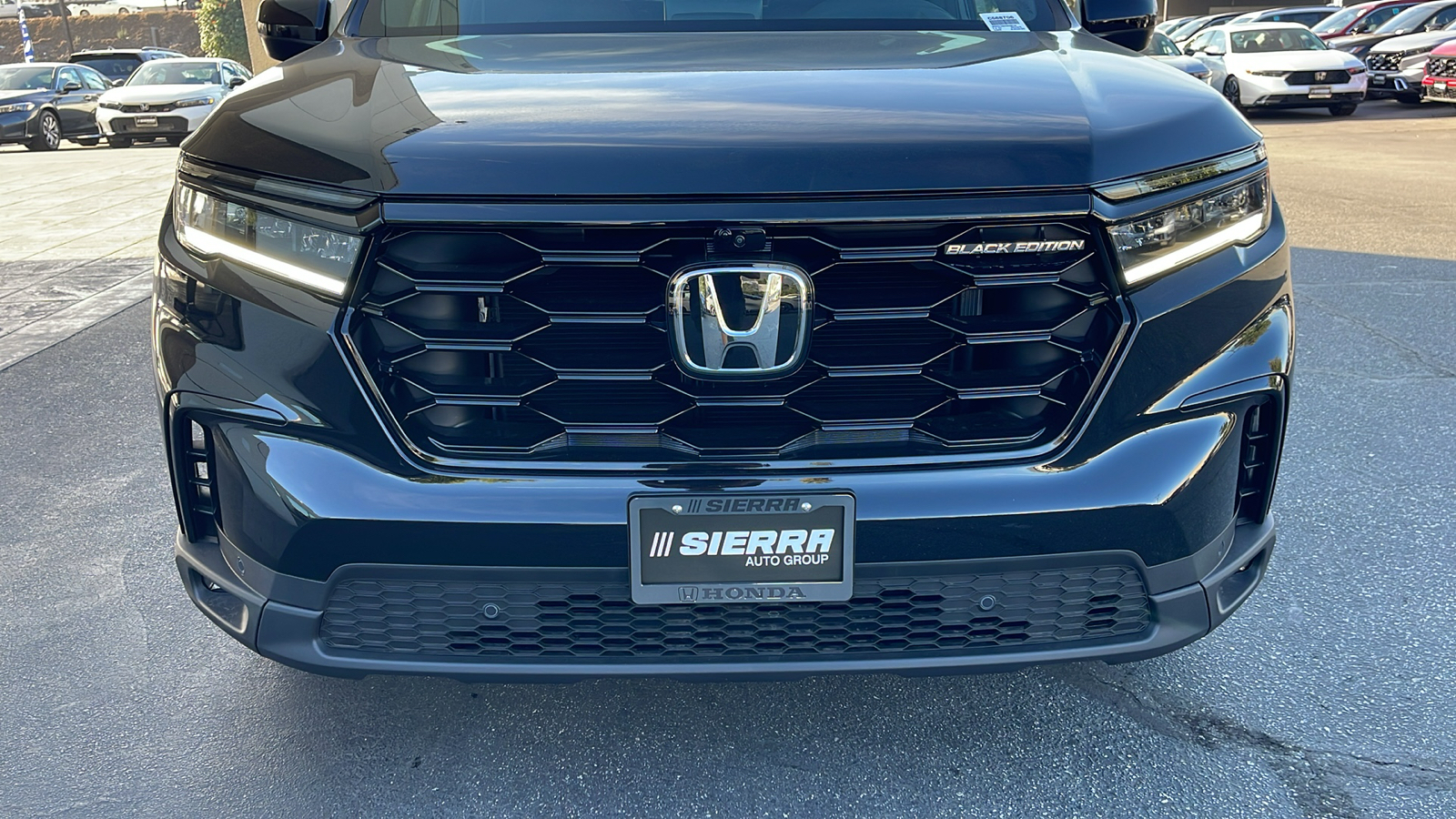 2025 Honda Pilot Black Edition 10