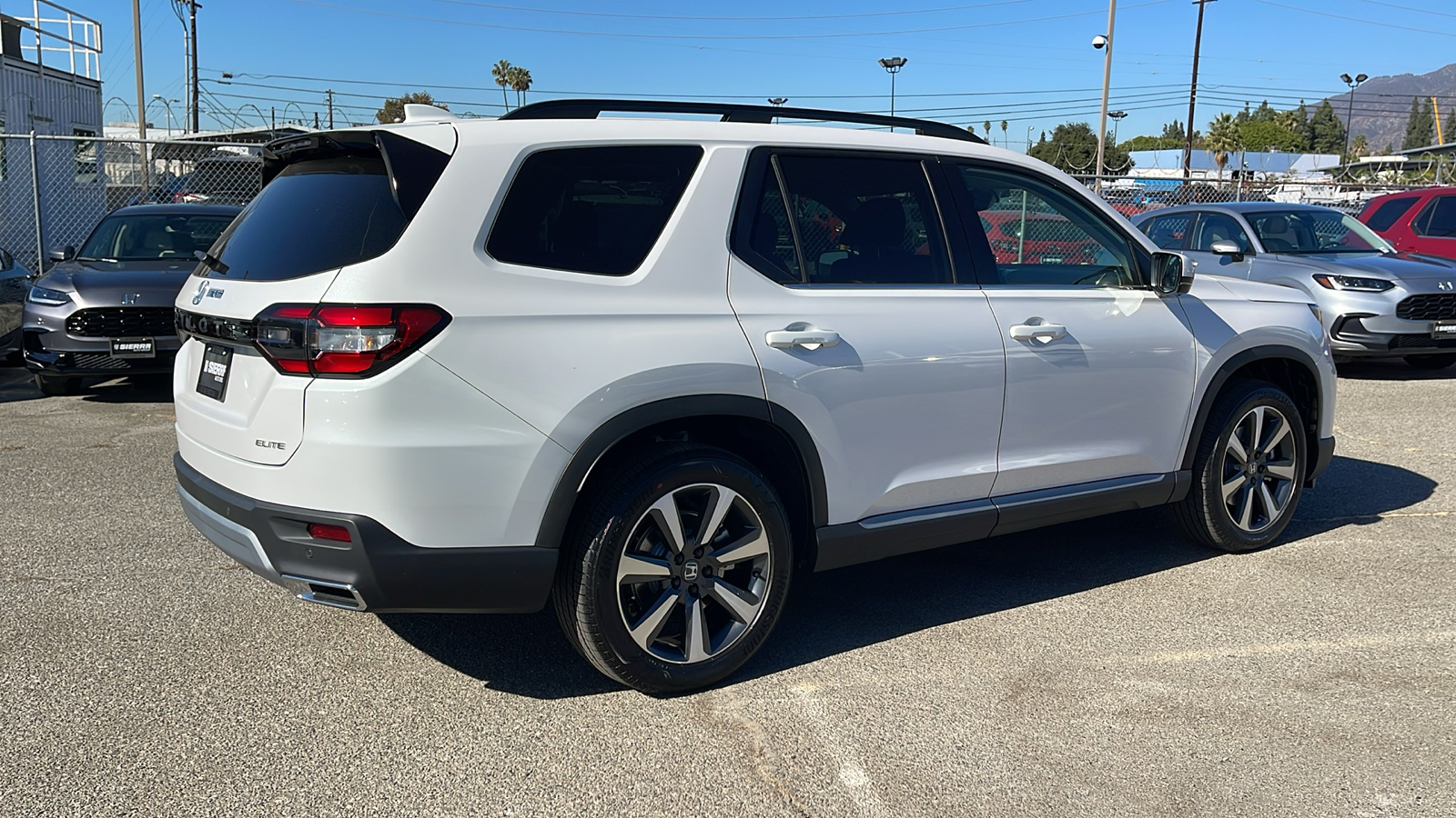 2025 Honda Pilot Elite 4