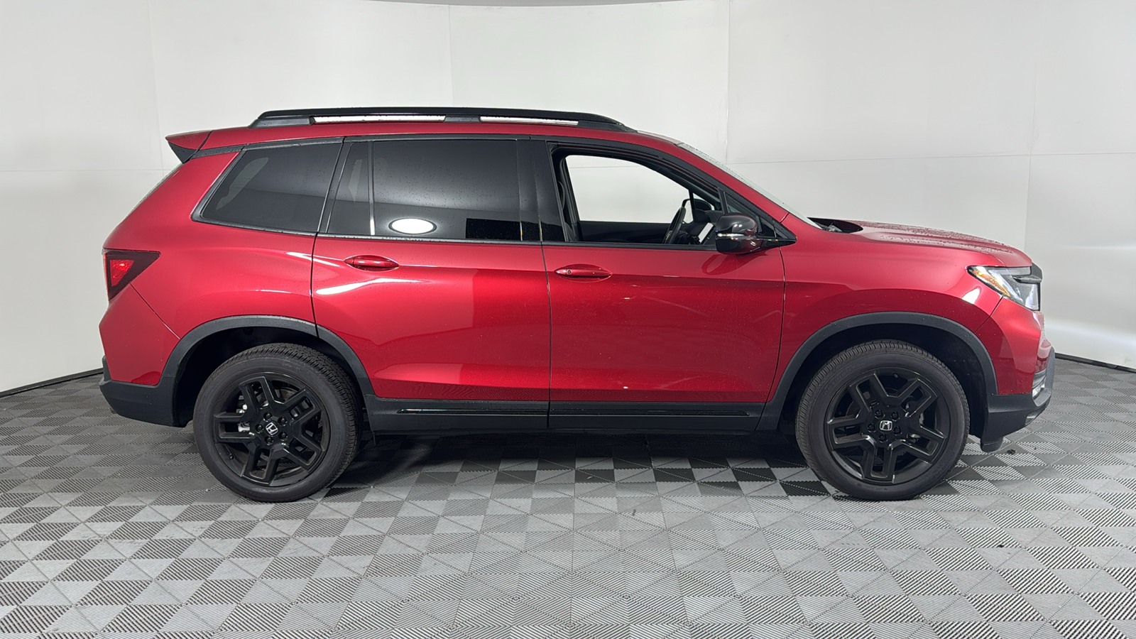 2024 Honda Passport Black Edition 3