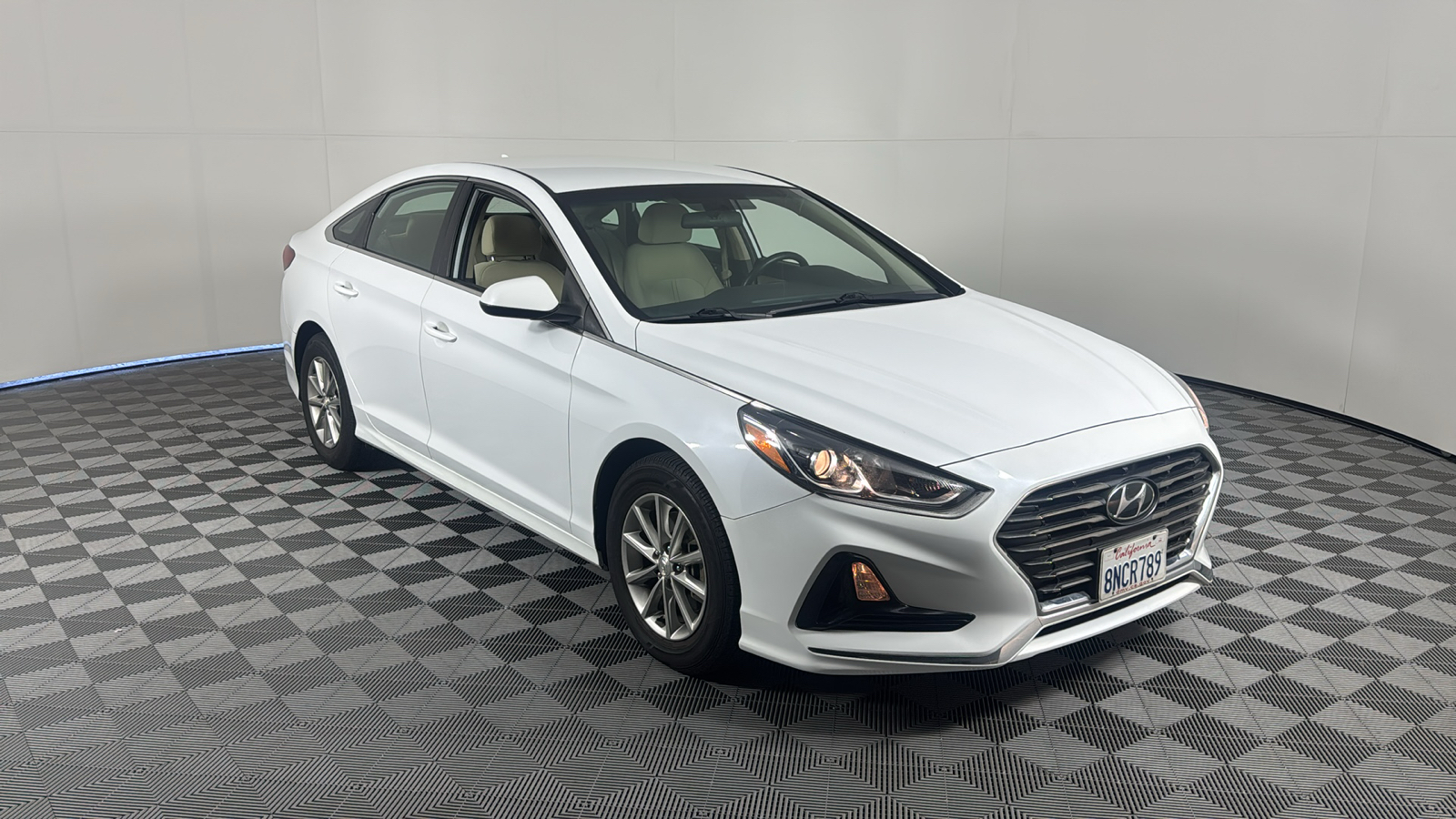 2019 Hyundai Sonata SE 2