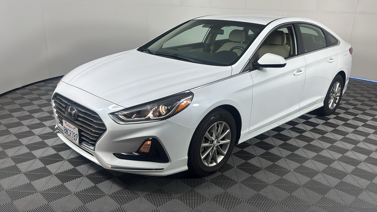 2019 Hyundai Sonata SE 8