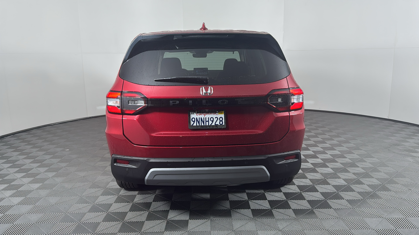 2024 Honda Pilot EX-L 7 Passenger 5