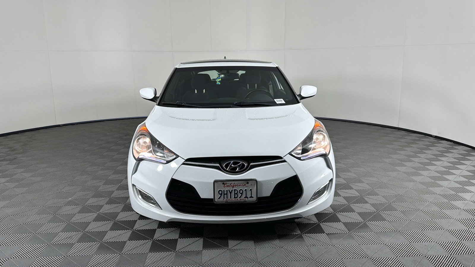 2017 Hyundai Veloster Value Edition 9