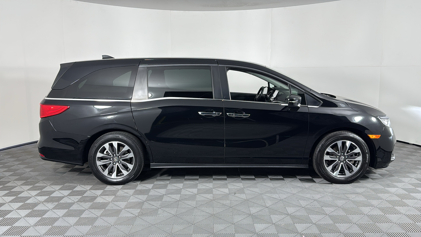 2021 Honda Odyssey EX-L 3