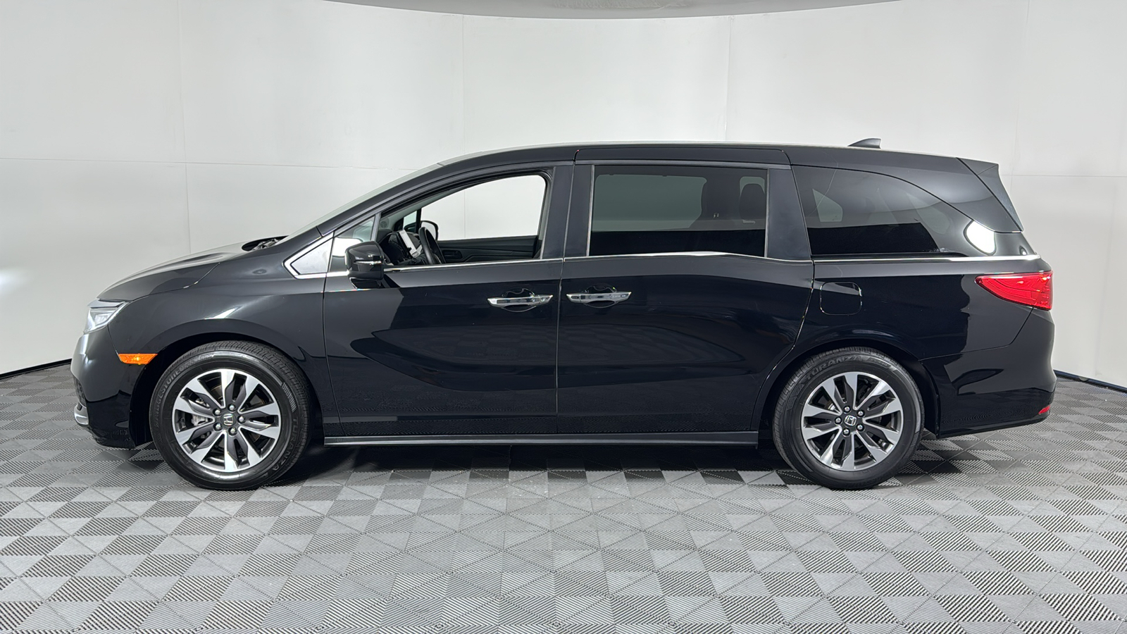 2021 Honda Odyssey EX-L 7