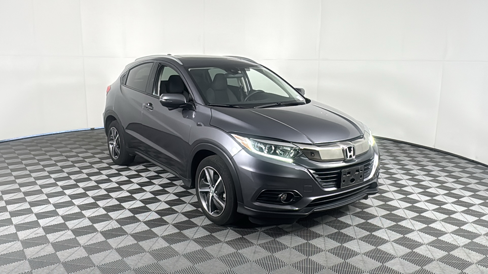 2021 Honda HR-V EX 2