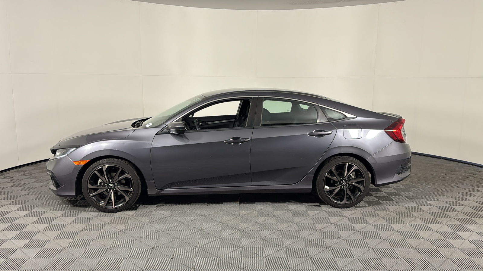 2020 Honda Civic Sedan Sport 7