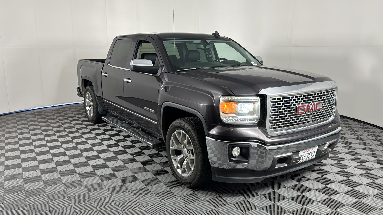 2015 GMC Sierra 1500 SLT 2