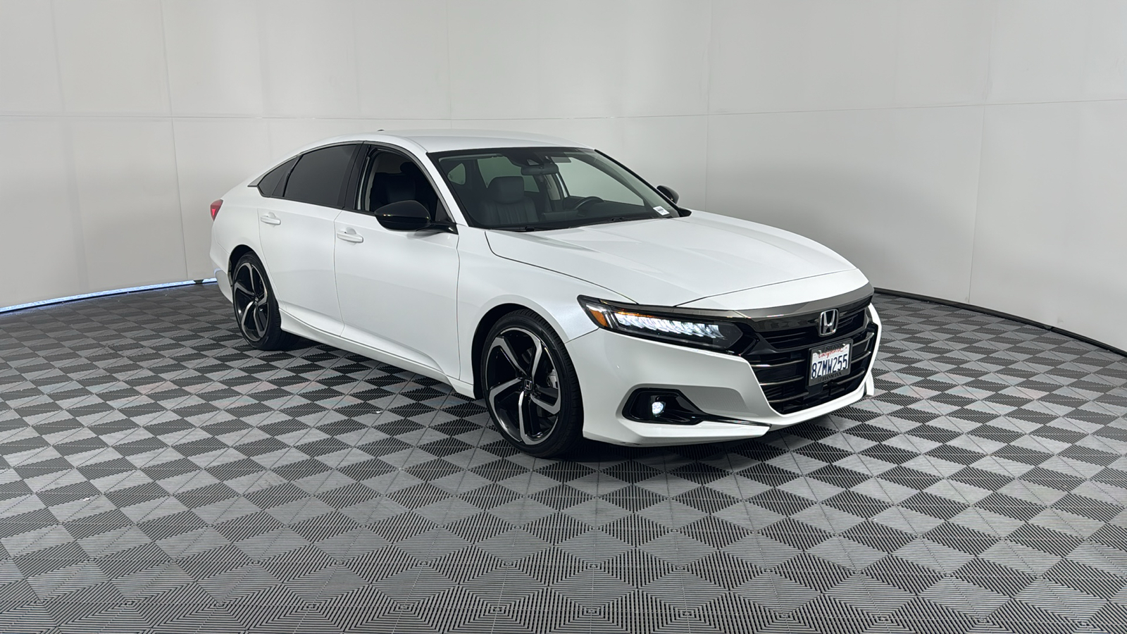 2022 Honda Accord Sedan Sport SE 2