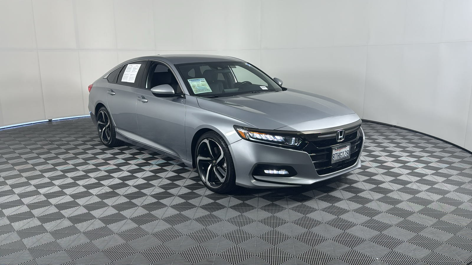 2020 Honda Accord Sedan Sport 2