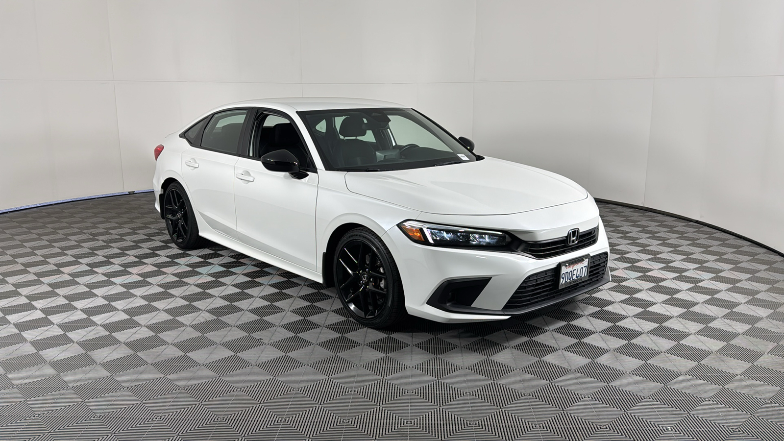 2022 Honda Civic Sedan Sport 2