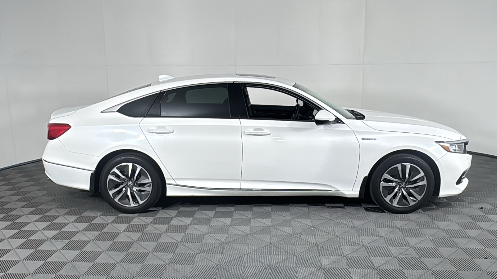 2022 Honda Accord Hybrid EX-L 3