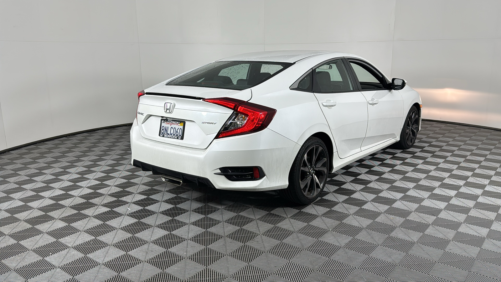 2020 Honda Civic Sedan Sport 4