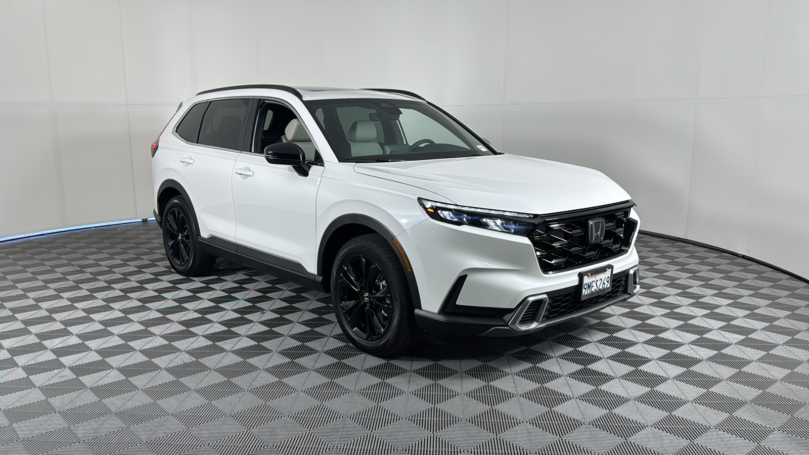 2024 Honda CR-V Hybrid Sport Touring 2