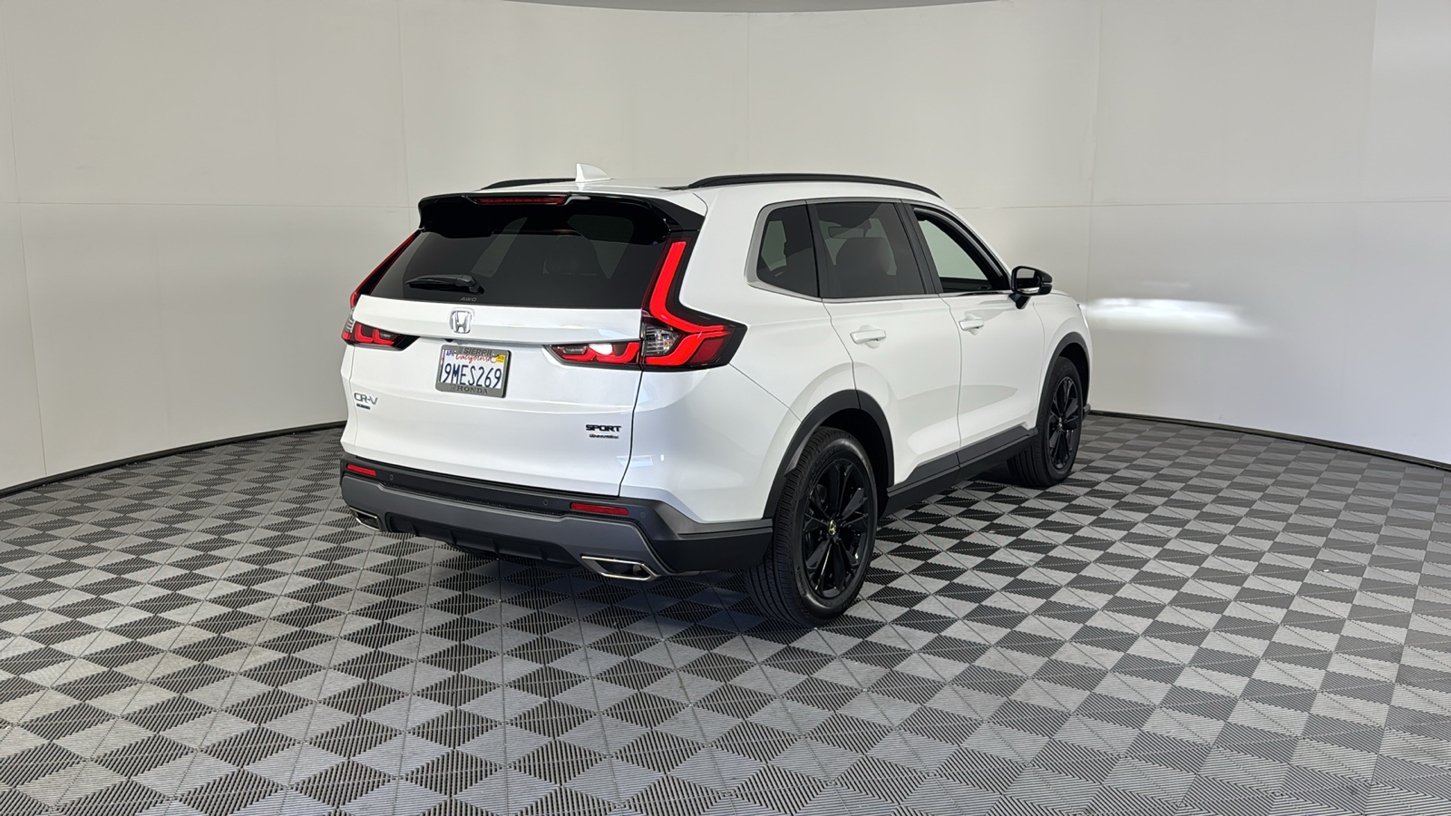 2024 Honda CR-V Hybrid Sport Touring 4