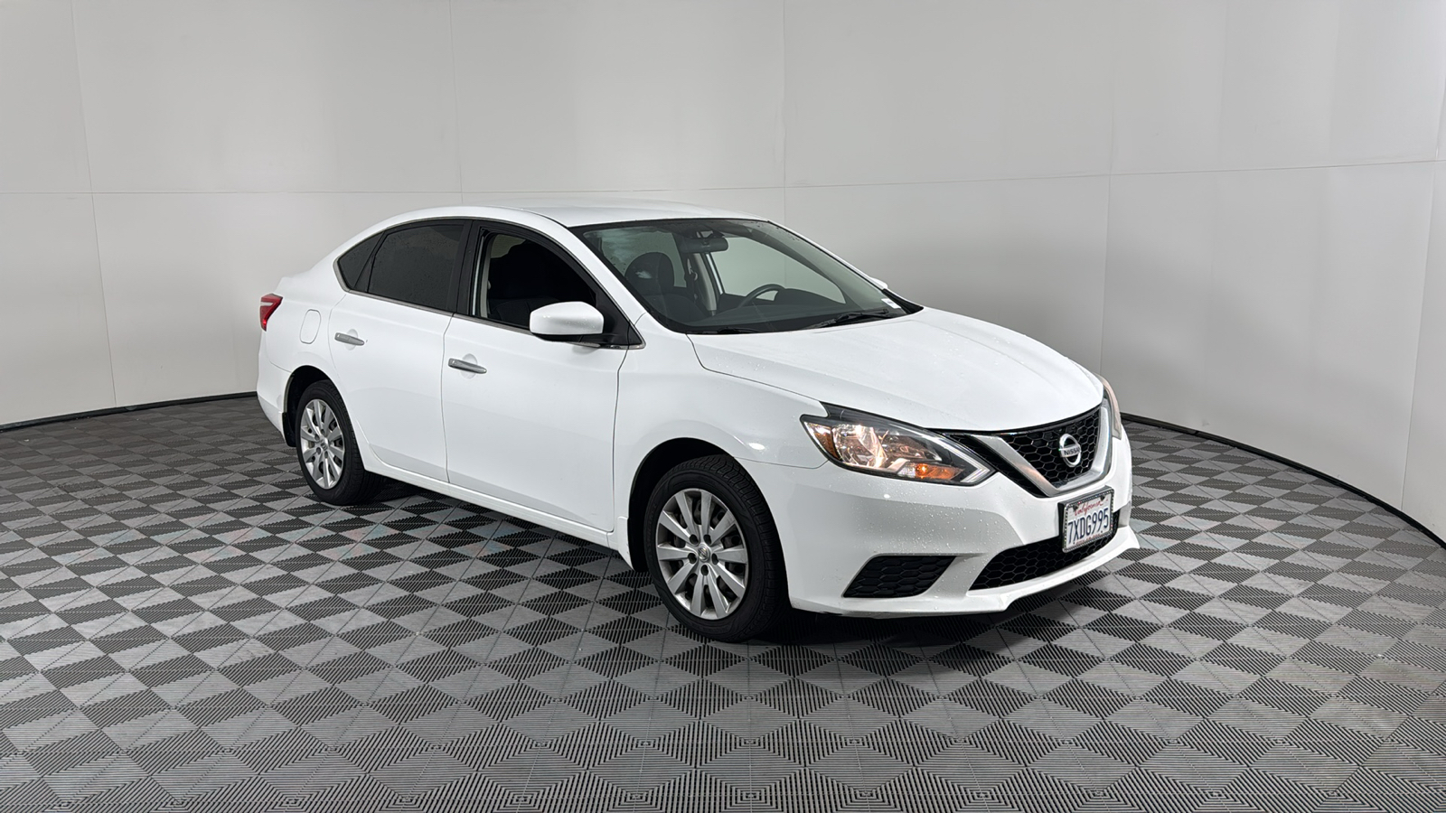 2017 Nissan Sentra S 2