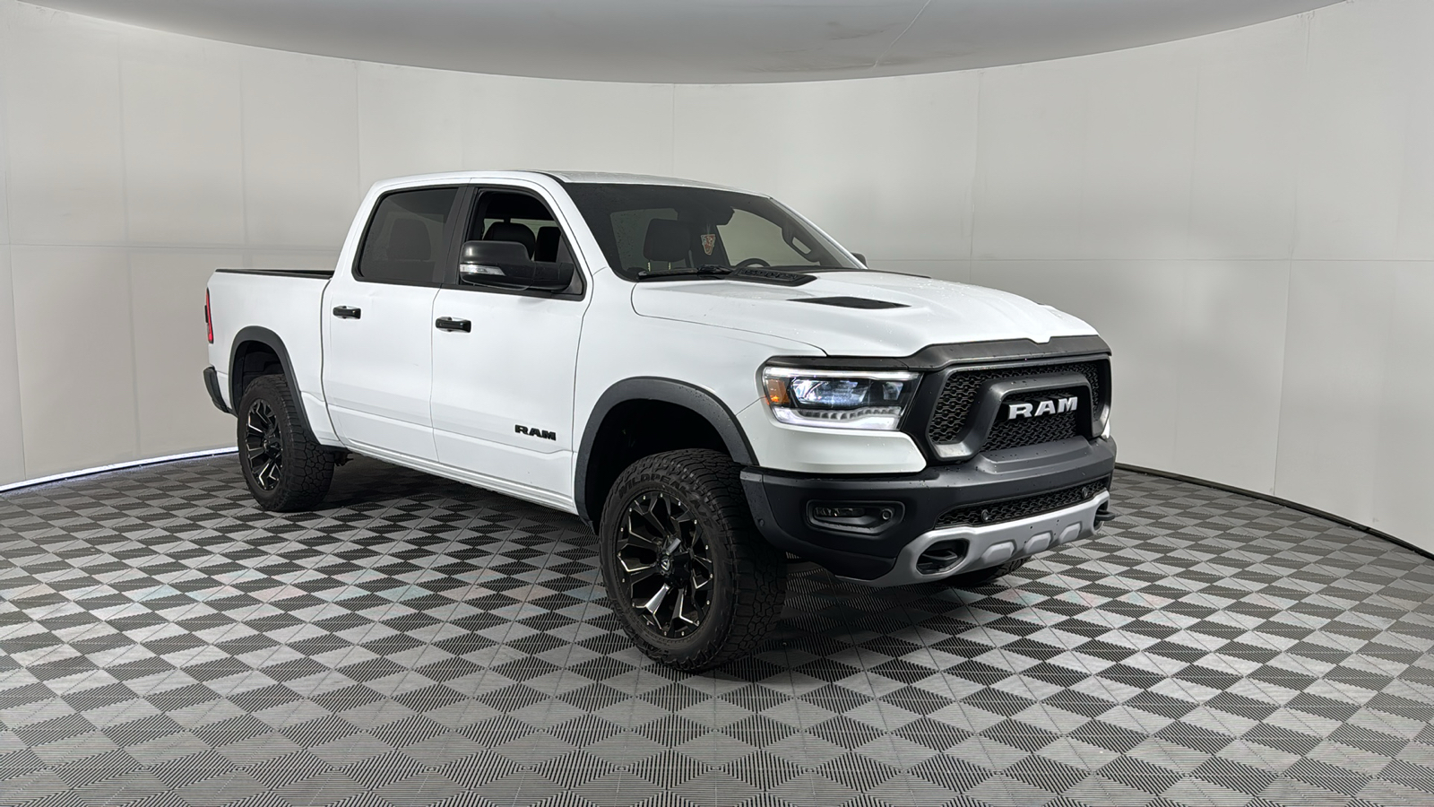 2019 Ram 1500 Rebel 2