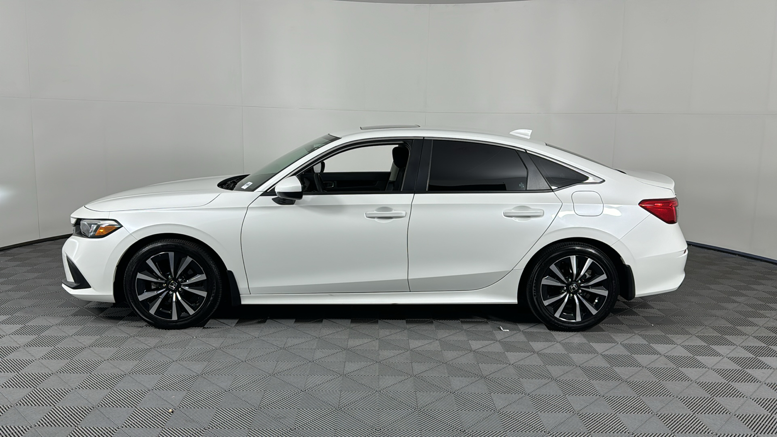 2023 Honda Civic Sedan EX 7