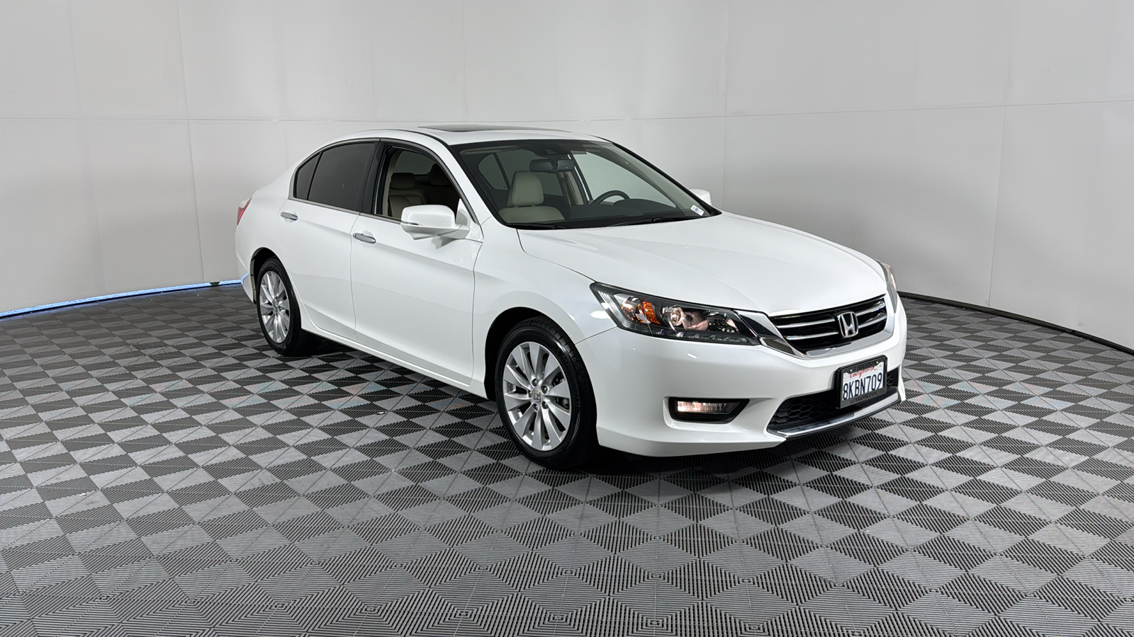 2015 Honda Accord Sedan EX-L 2