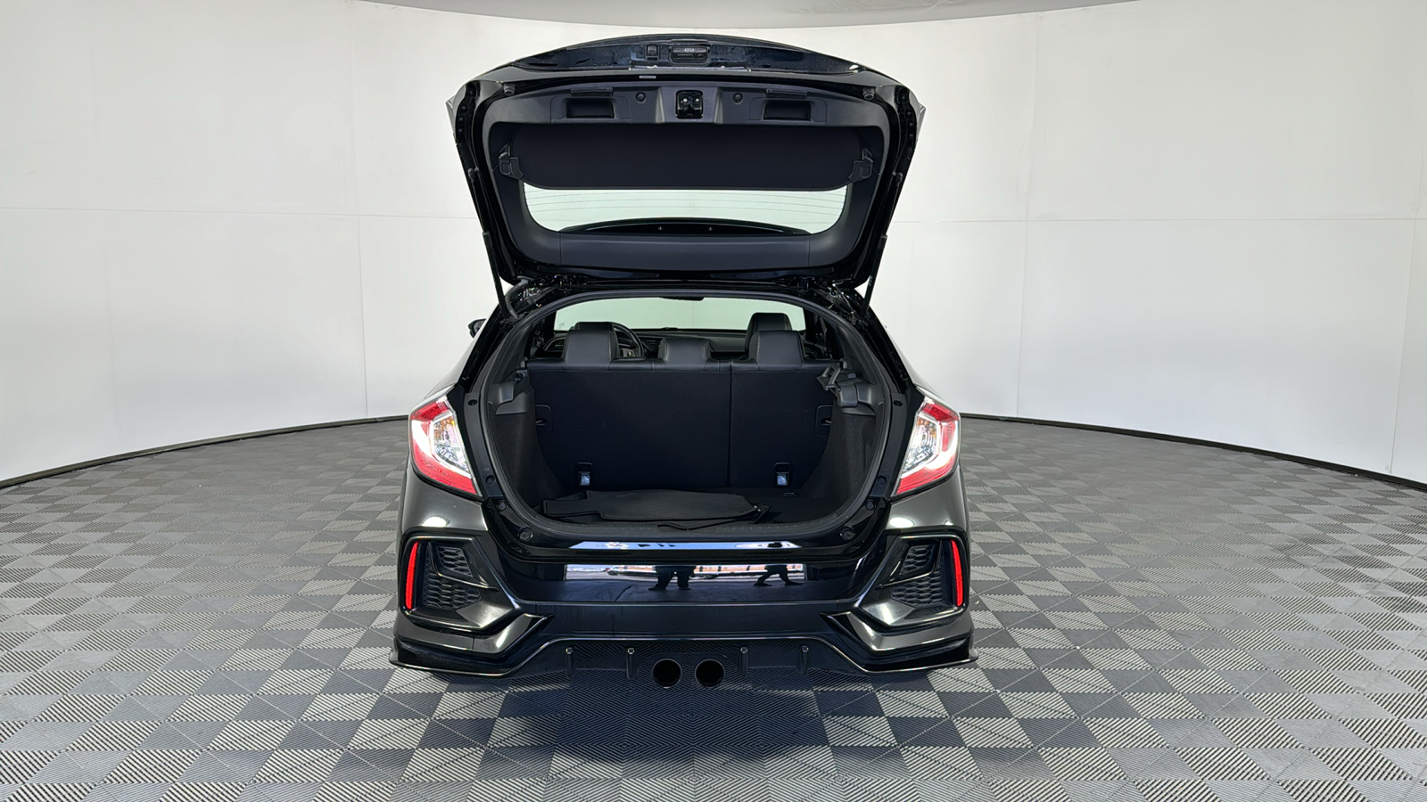 2021 Honda Civic Hatchback Sport Touring 11