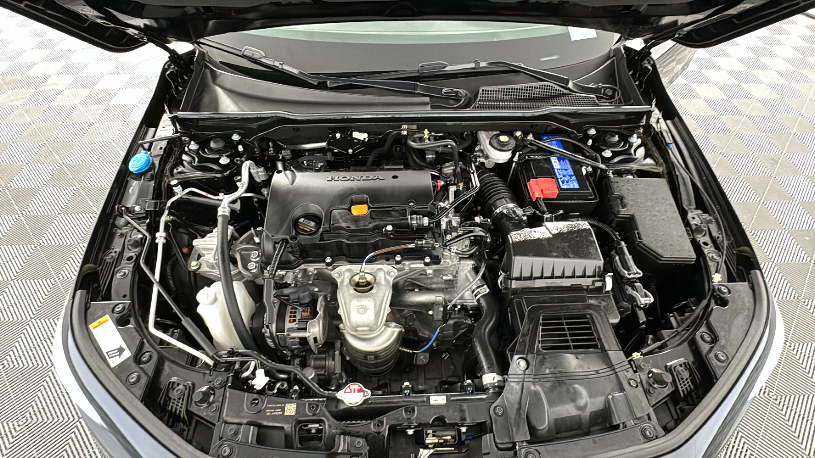 2024 Honda Civic Sedan Sport 31