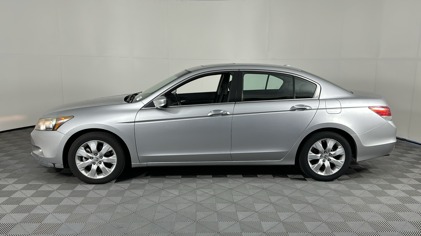 2010 Honda Accord  7