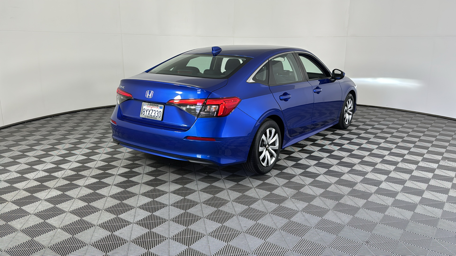 2022 Honda Civic Sedan LX 4