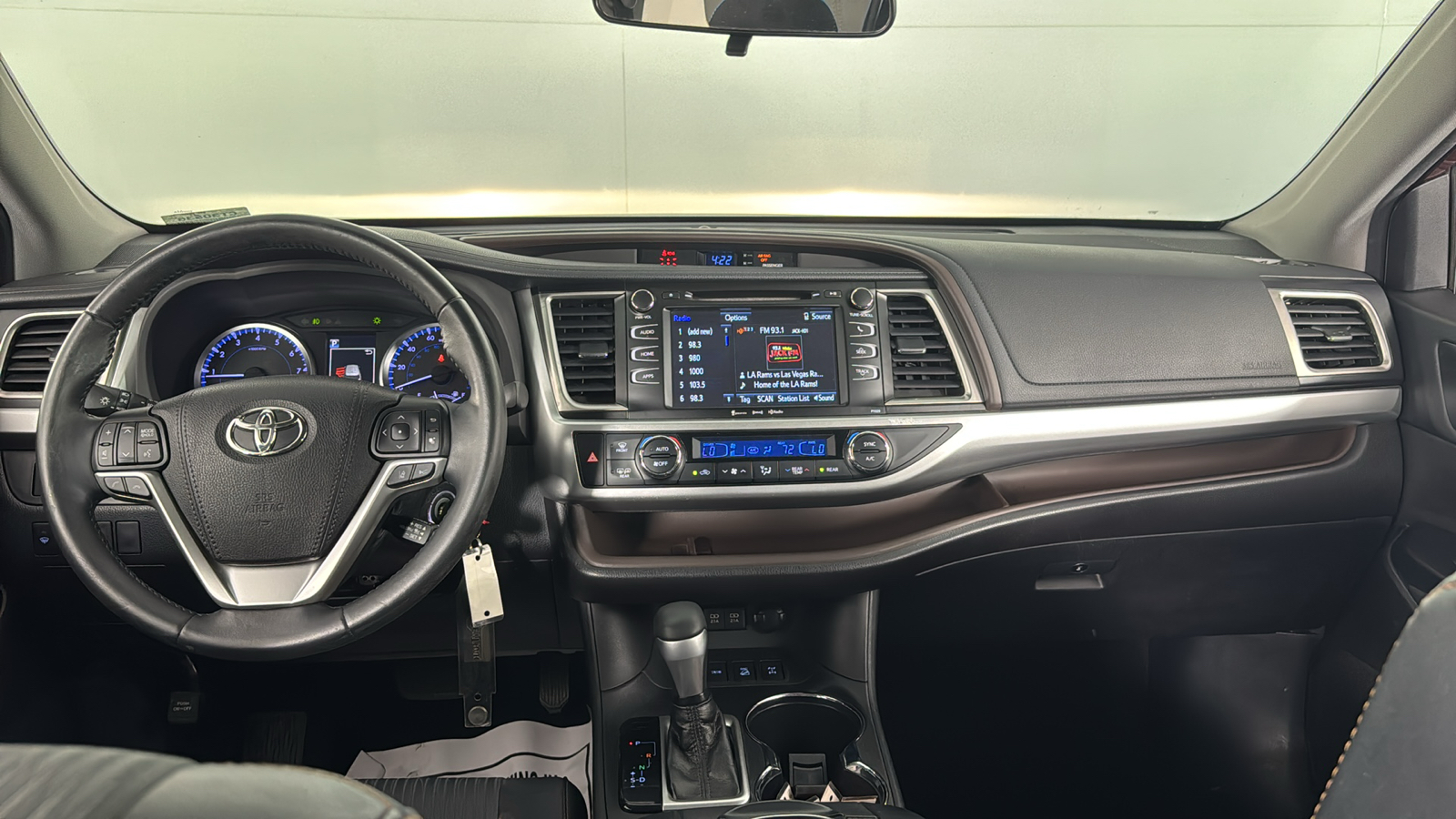 2018 Toyota Highlander LE Plus 21