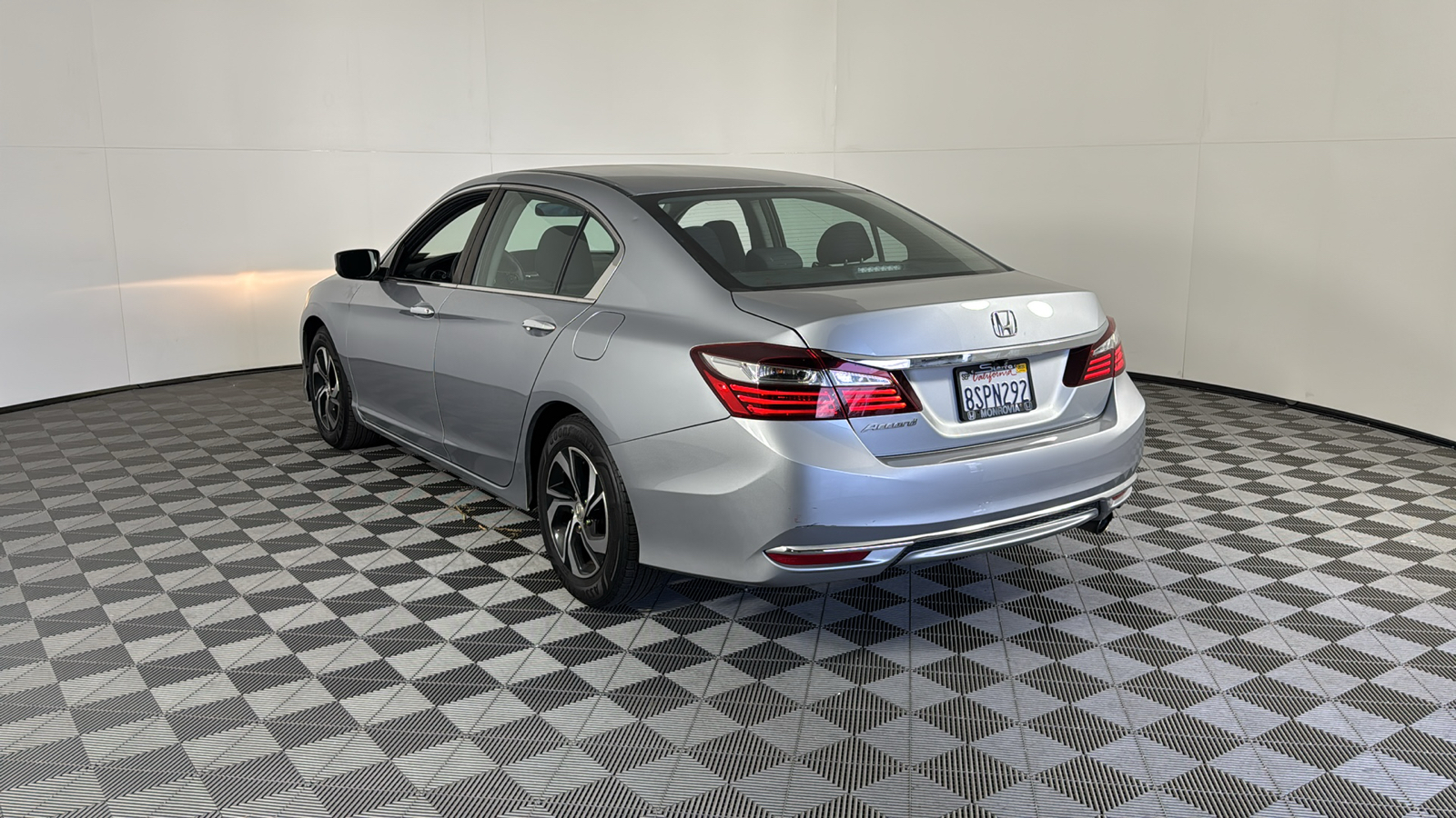 2017 Honda Accord Sedan LX 6