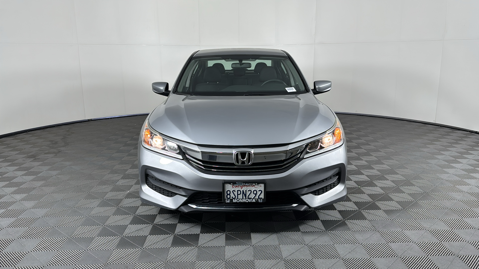 2017 Honda Accord Sedan LX 9