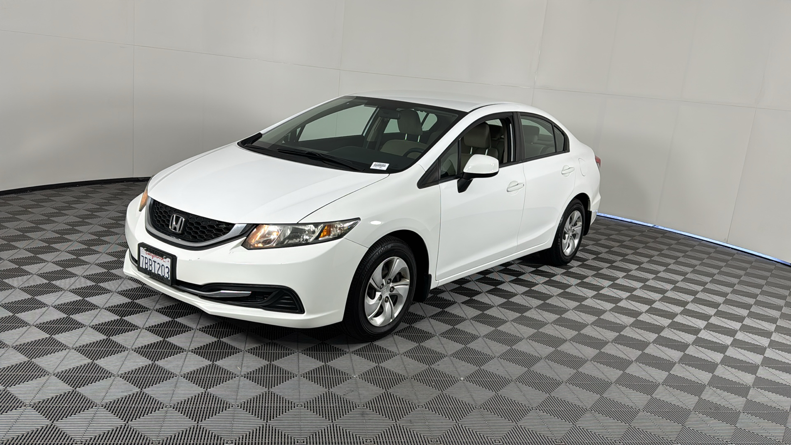 2013 Honda Civic Sdn LX 8