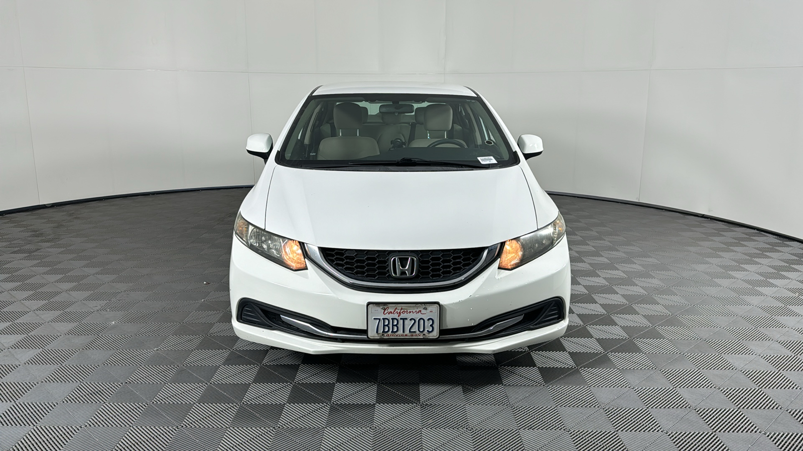 2013 Honda Civic Sdn LX 9