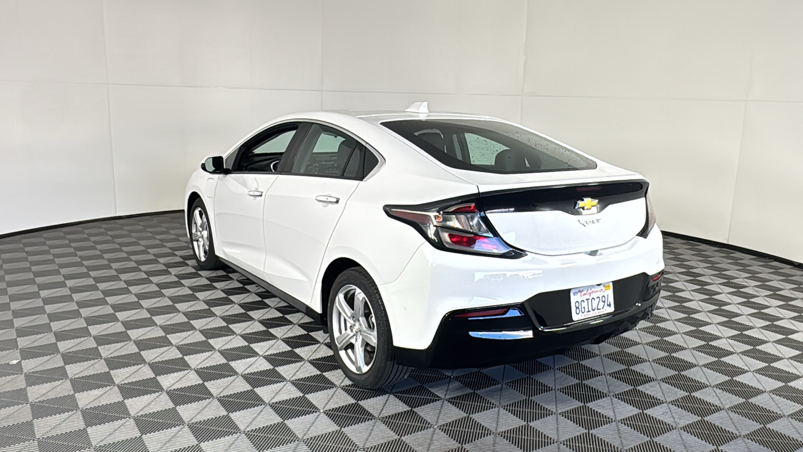 2018 Chevrolet Volt LT 6