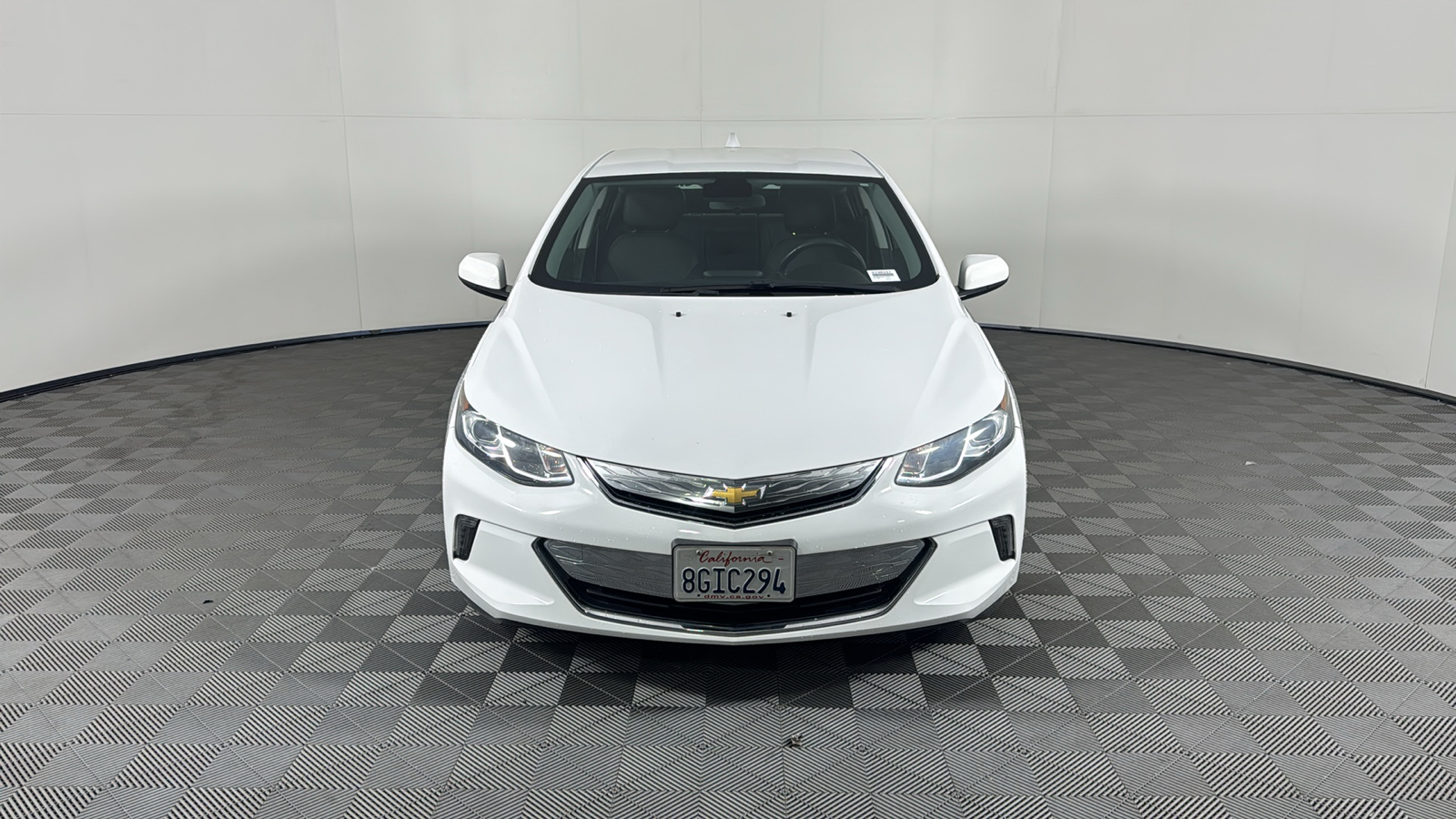 2018 Chevrolet Volt LT 9