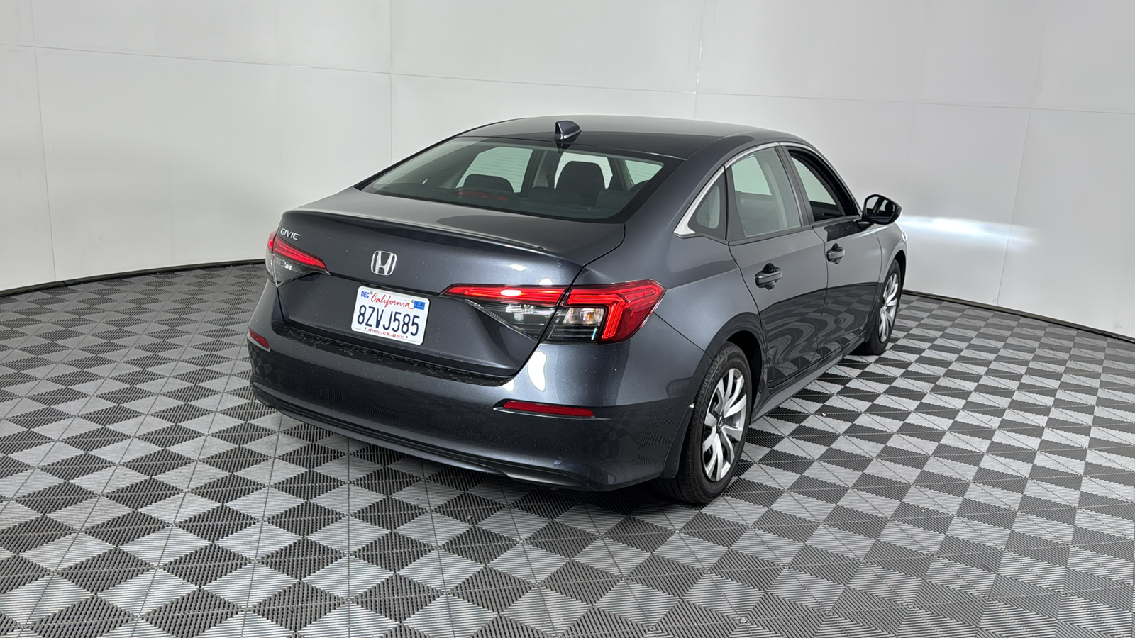 2022 Honda Civic Sedan LX 4