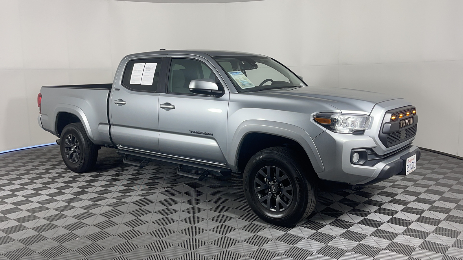 2023 Toyota Tacoma 4WD SR5 2