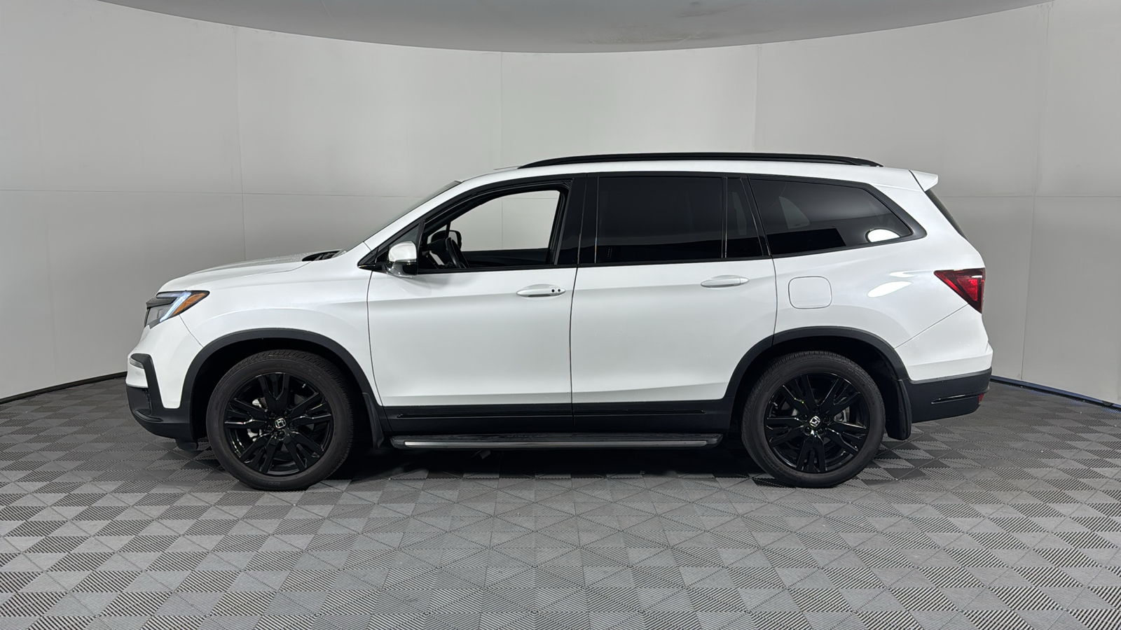 2021 Honda Pilot Black Edition 7