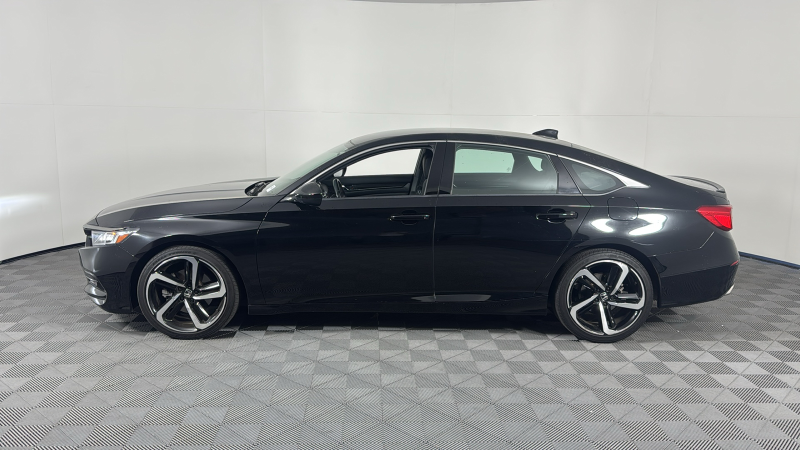 2019 Honda Accord Sedan Sport 1.5T 7