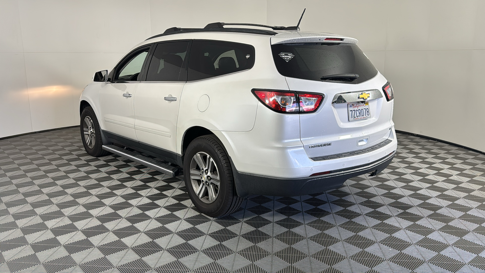 2017 Chevrolet Traverse LT 6