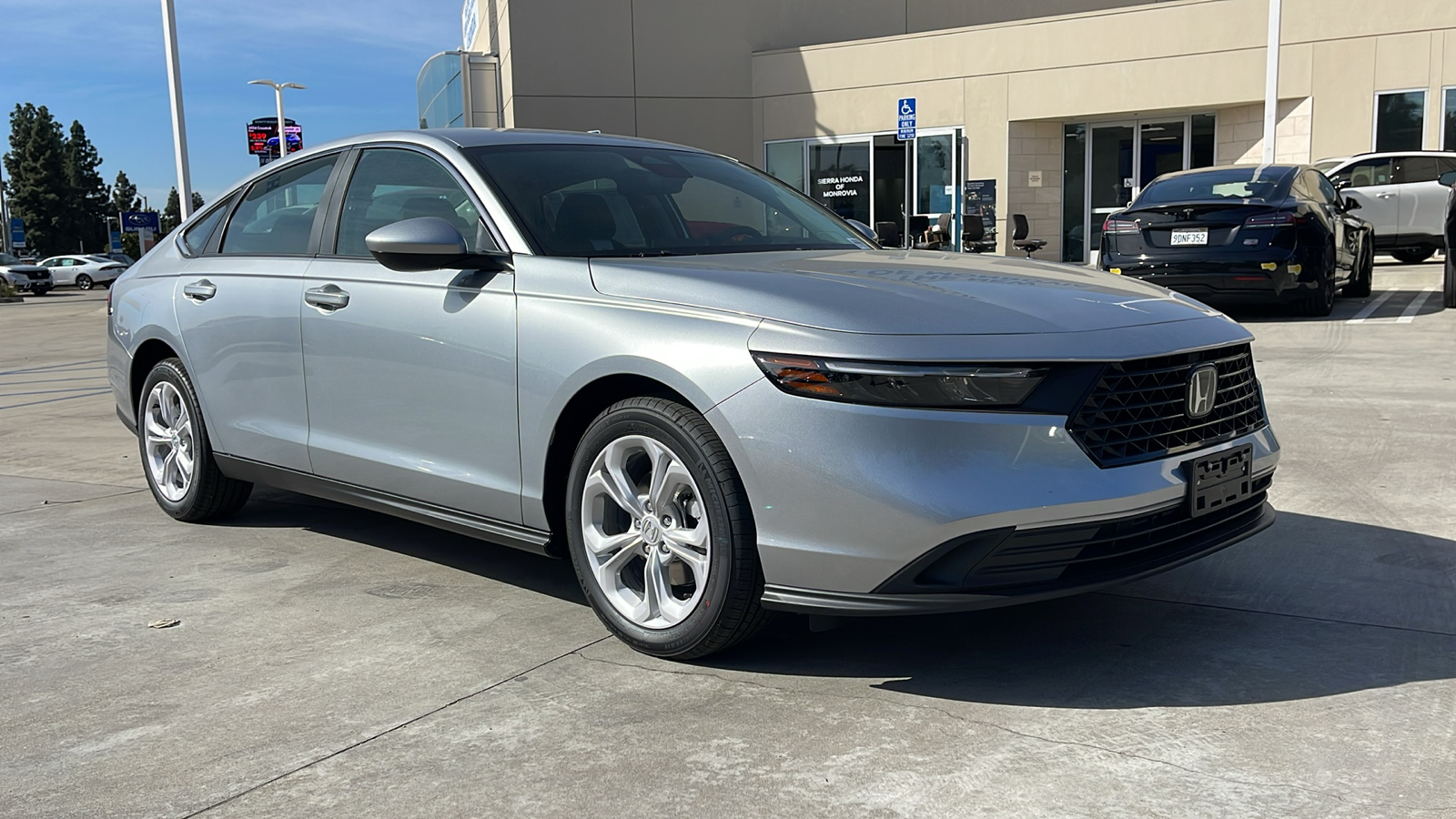 2025 Honda Accord Sedan LX 1