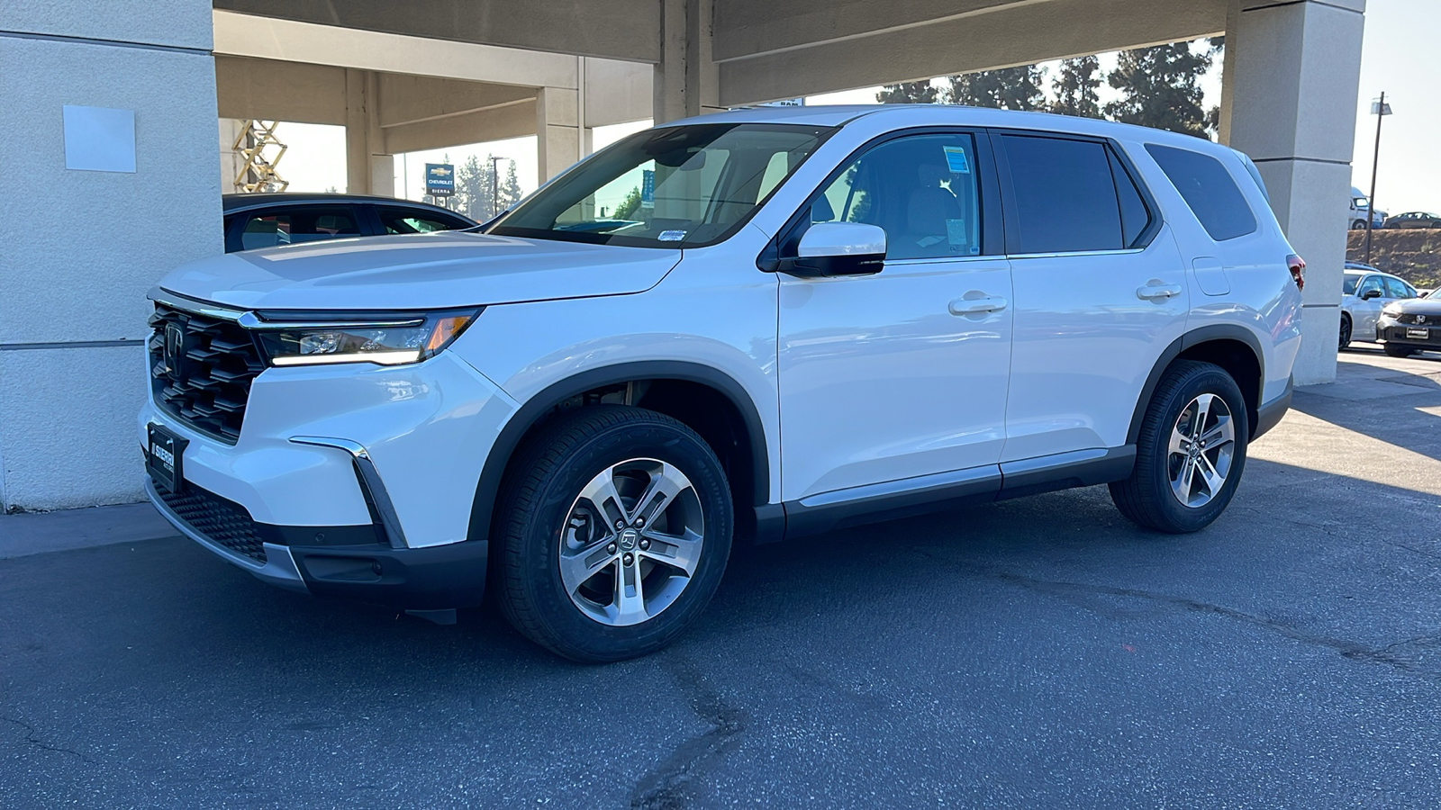 2025 Honda Pilot EX-L 8