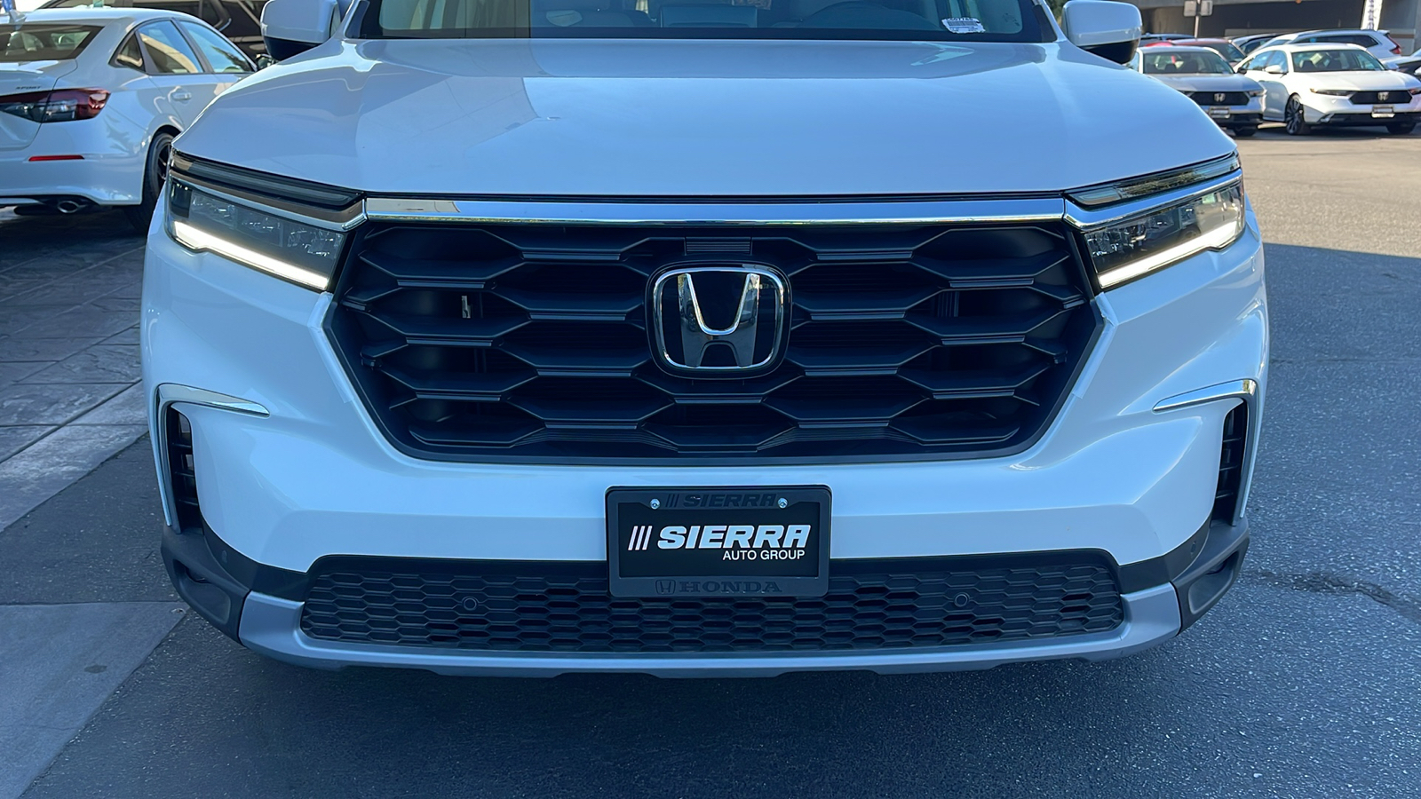 2025 Honda Pilot EX-L 10