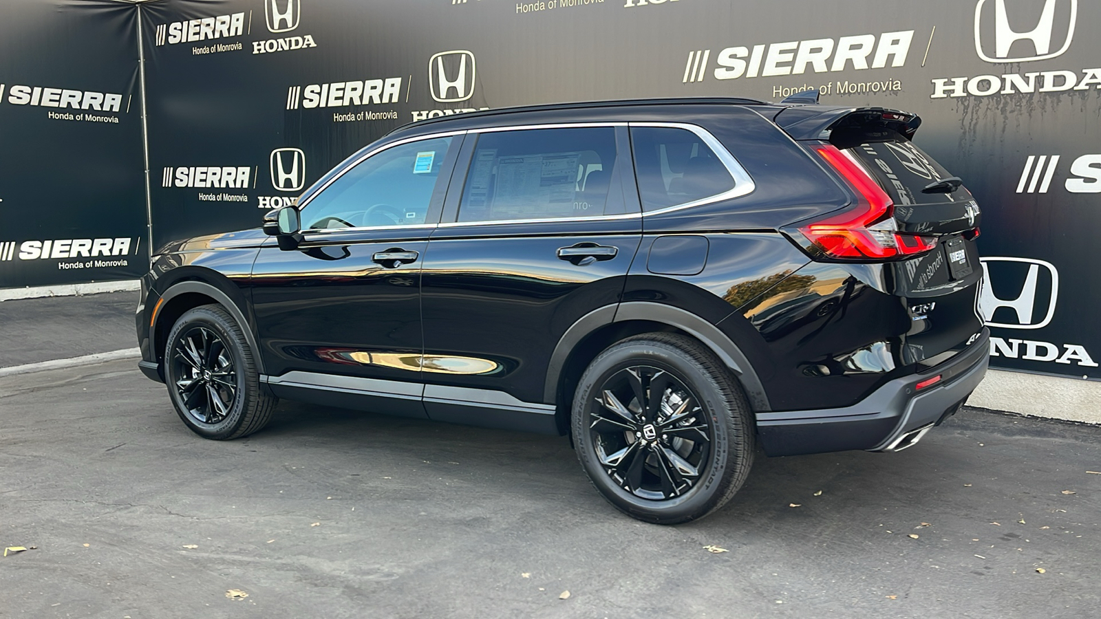 2025 Honda CR-V Hybrid Sport Touring 6