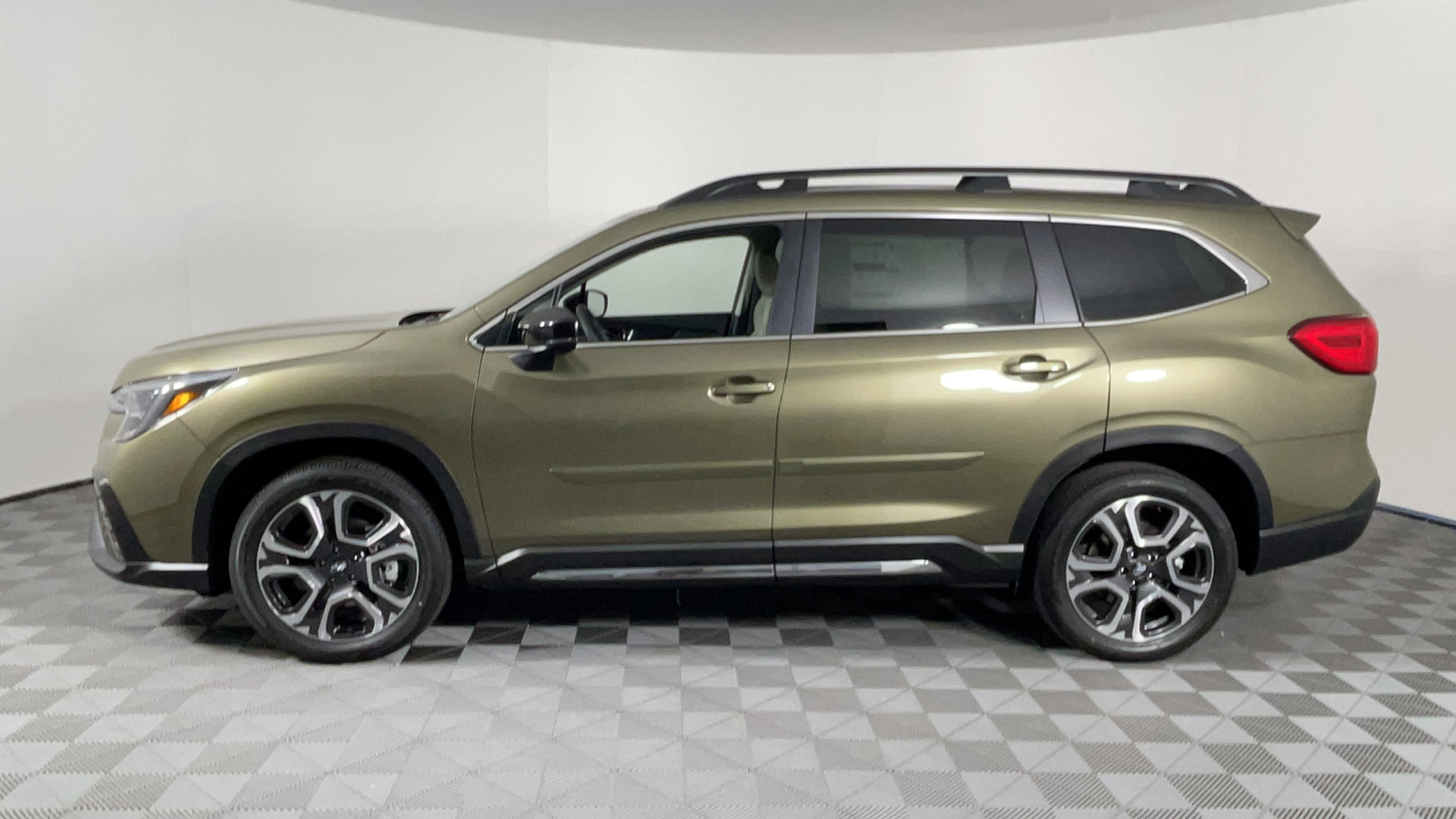 2024 Subaru Ascent Limited 7