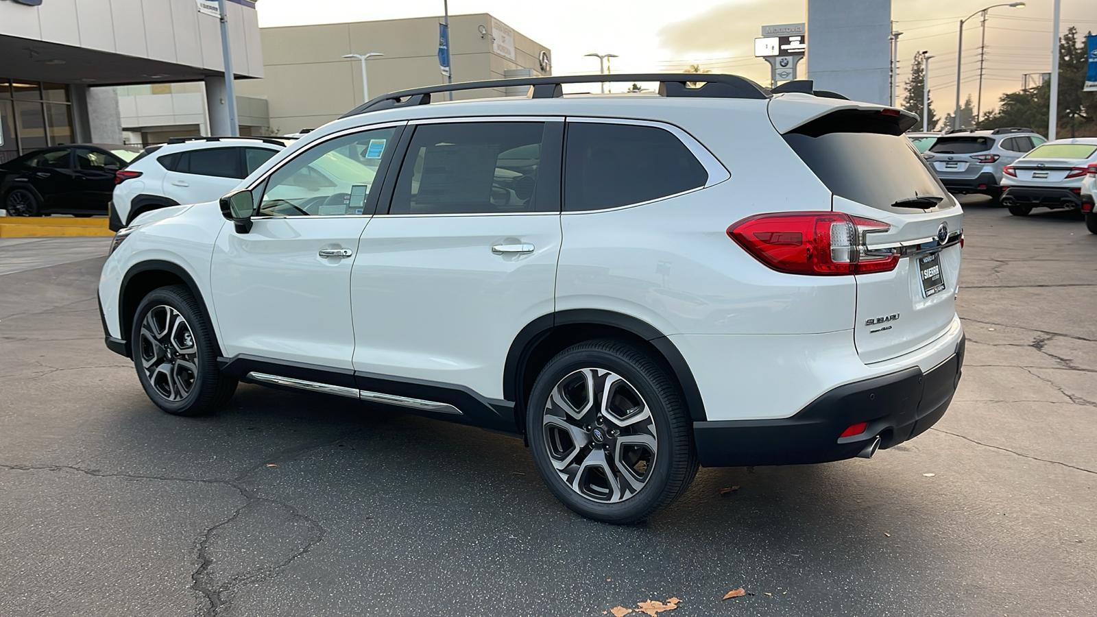 2024 Subaru Ascent Touring 5