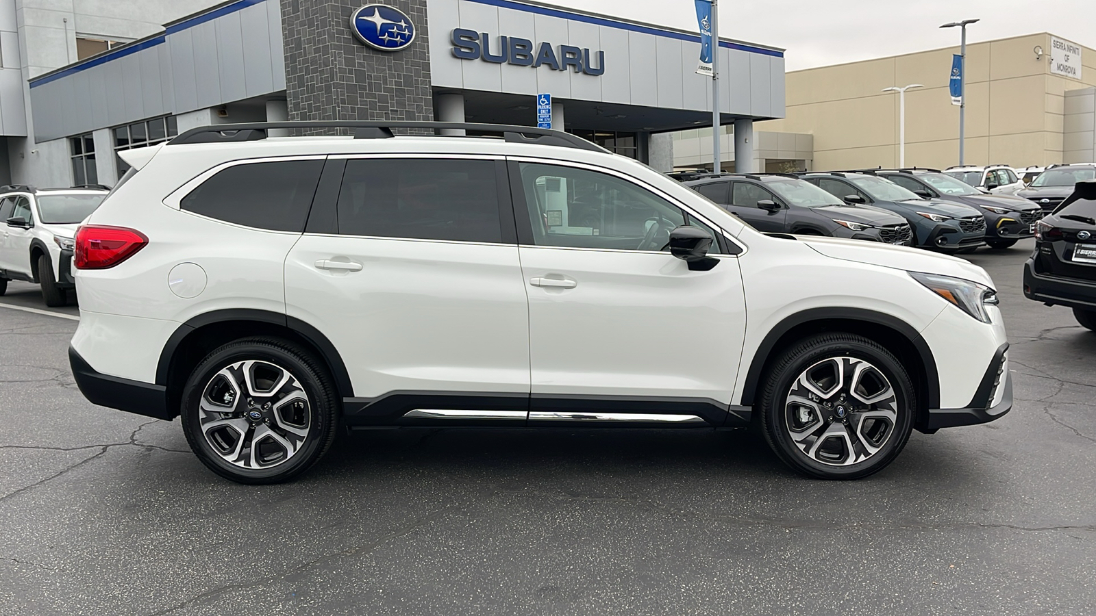 2024 Subaru Ascent Limited 3