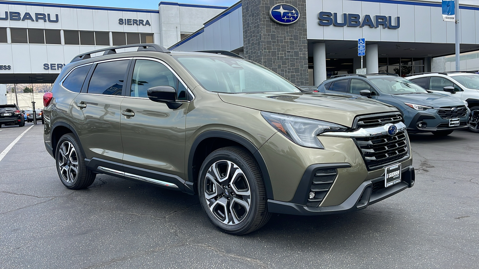 2024 Subaru Ascent Limited 1