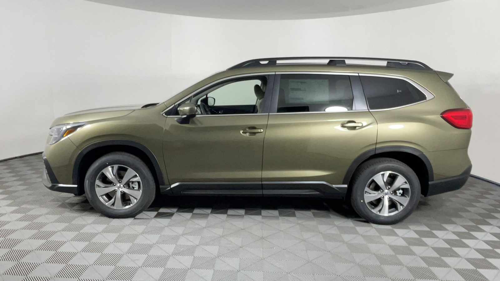 2024 Subaru Ascent Premium 7